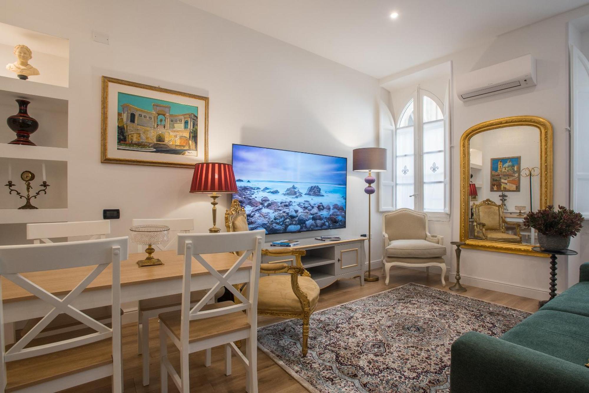 Apartment In The City Centre Cagliari Exterior photo